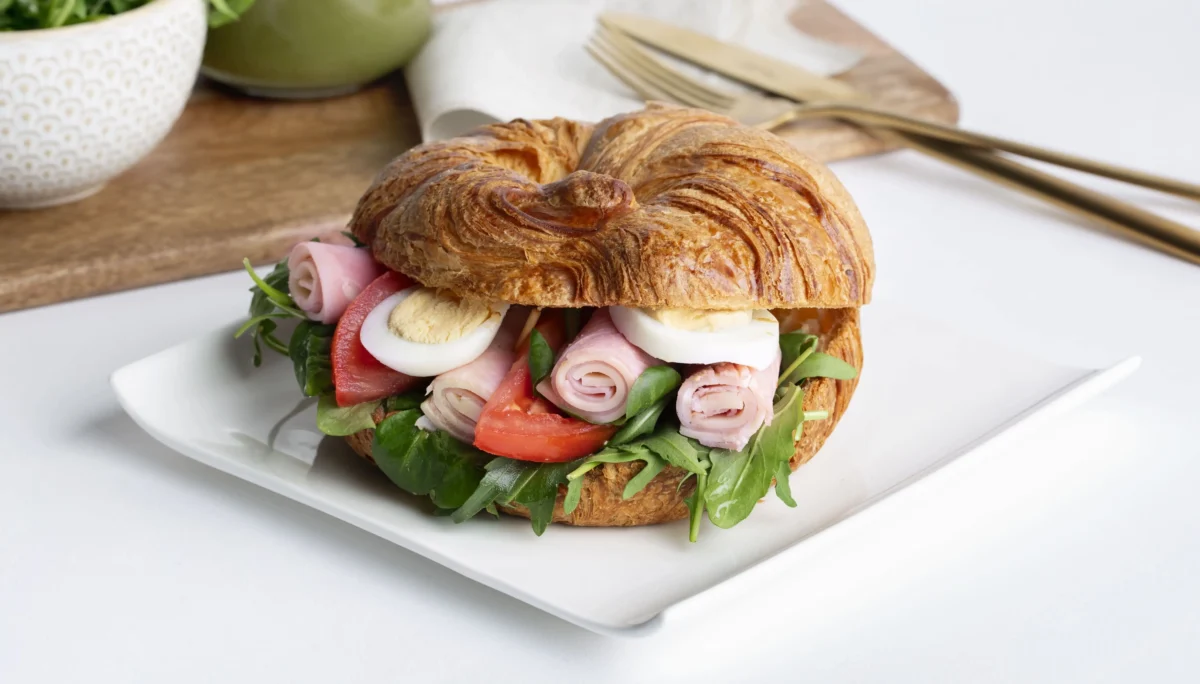 Stuffed croissant